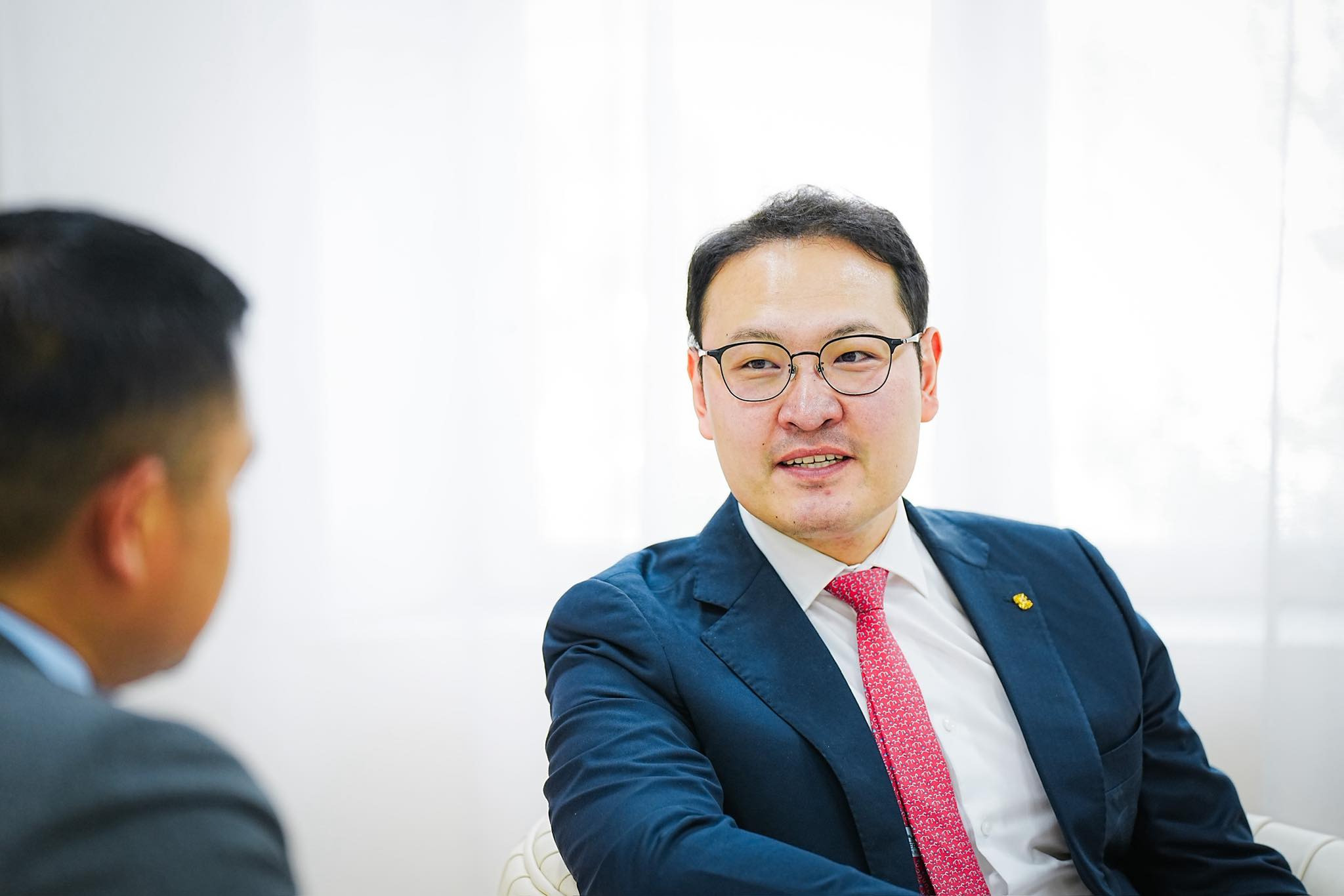 Э.Батшугар: Нийт төрийн үйлчилгээний 90 хувийг цахимжуулна